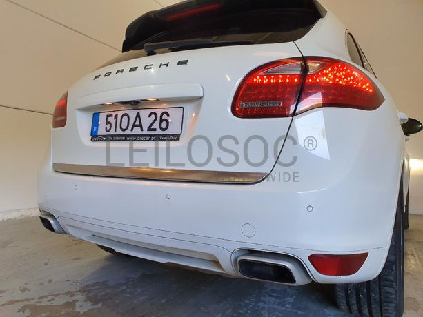 Porsche Cayenne 3.0D · Ano 2013