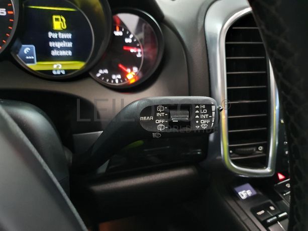 Porsche Cayenne 3.0D · Ano 2013