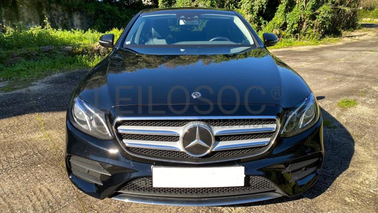 Mercedes-Benz E400 D4Matic · Ano 2018