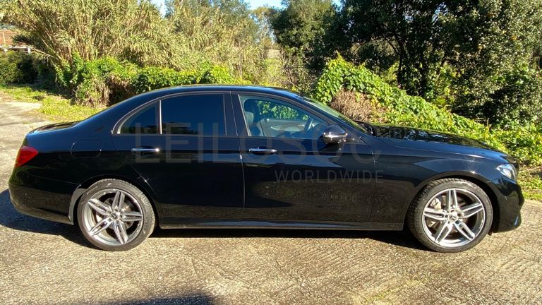 Mercedes-Benz E400 D4Matic · Ano 2018