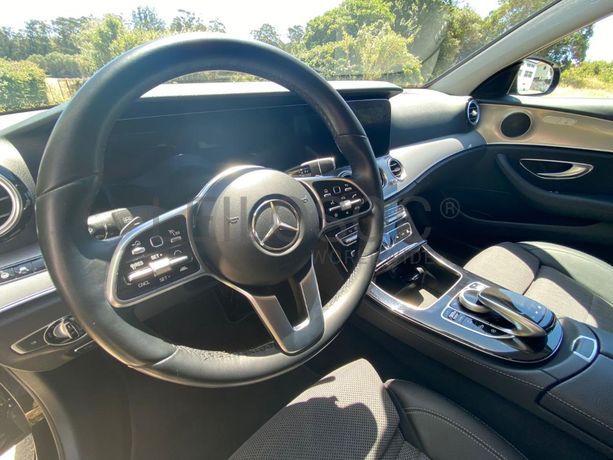 Mercedes-Benz E400 D4Matic · Ano 2018