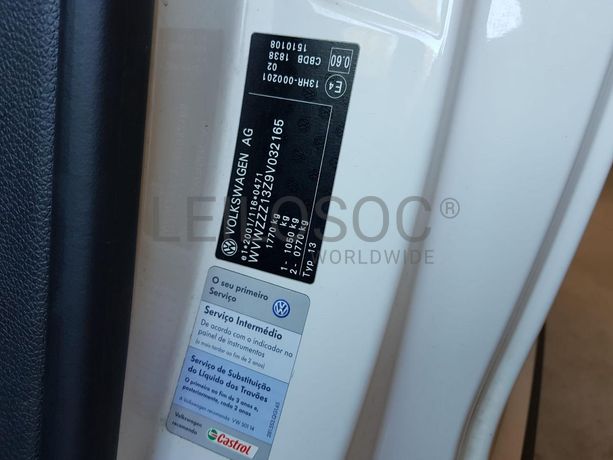 Volkswagen Scirocco 2.0 TDI · Ano 2011