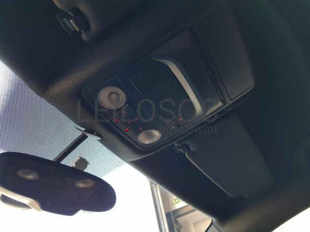 Volkswagen Scirocco 2.0 TDI · Ano 2011