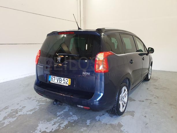 Peugeot 5008 1.6HDI · Ano 2010