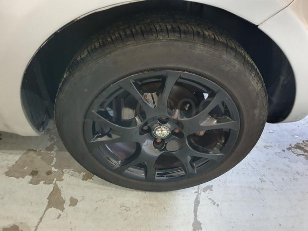 Alfa-Romeo Mito 1.3Multijet · Ano 2010