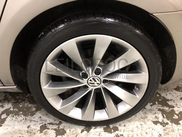 Volkswagen Passat 2.0TDI · Ano 2008