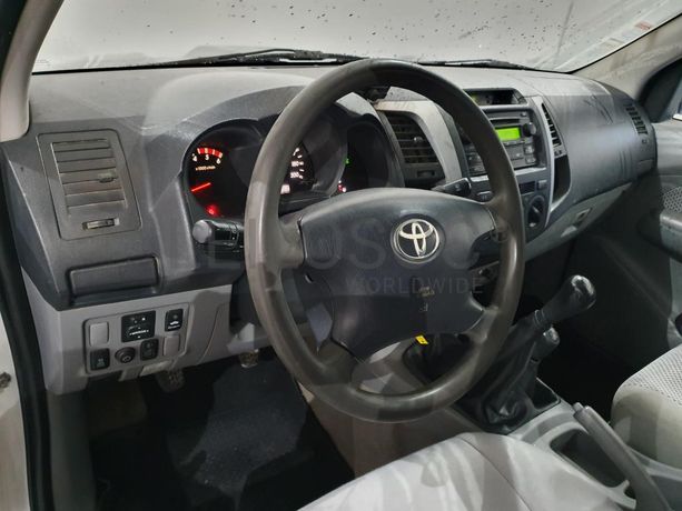 Toyota Hilux 3.0 D-4D · Ano 2007
