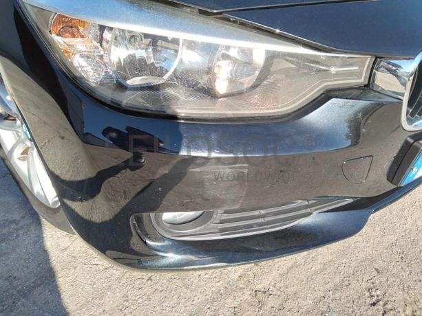 BMW 318D 2.0 · Ano 2014