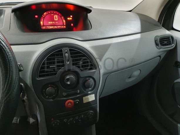 Renault Modus 1.5 DCI · Ano 2006