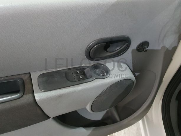 Renault Modus 1.5 DCI · Ano 2006