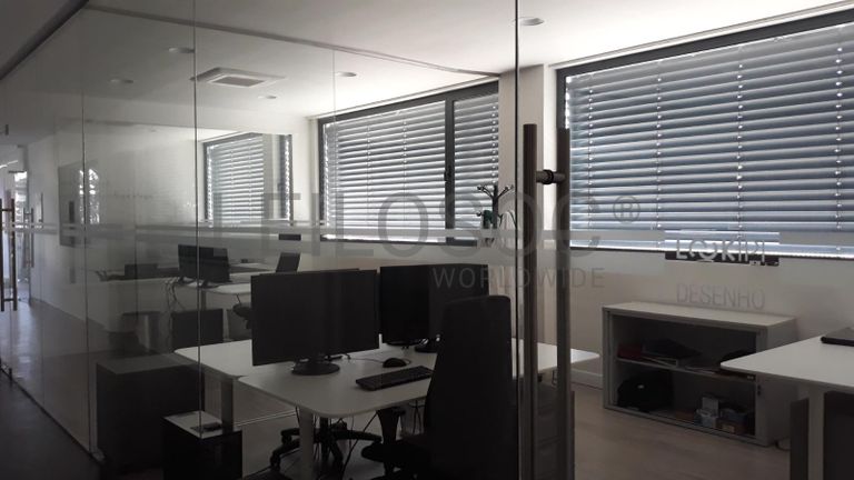 Armazém Industrial · Marinha Grande