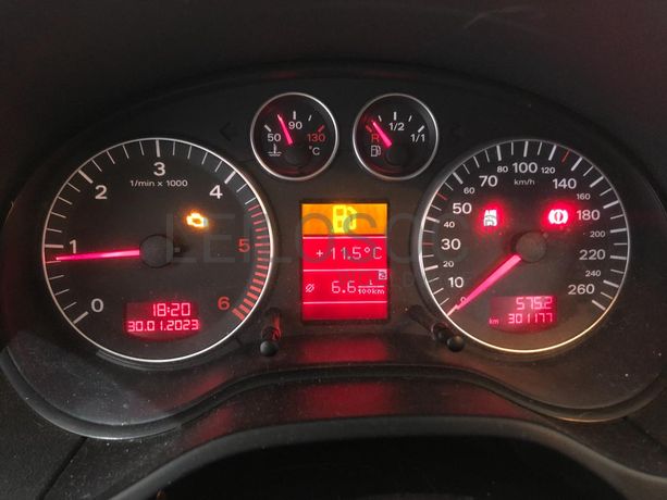 Audi A3 2.0 TDI · Ano 2003