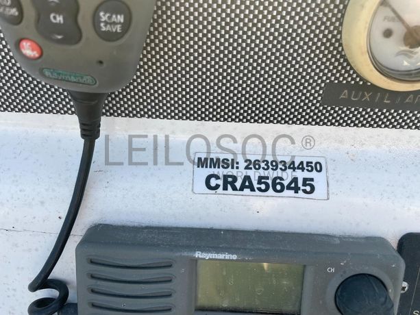 Embarcação Gladiador Day Cruiser · Ano 2009