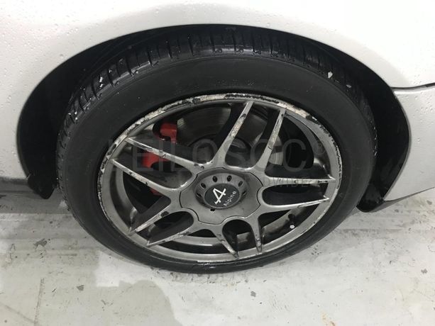 Audi A4 1.9 TDI · Ano 2000