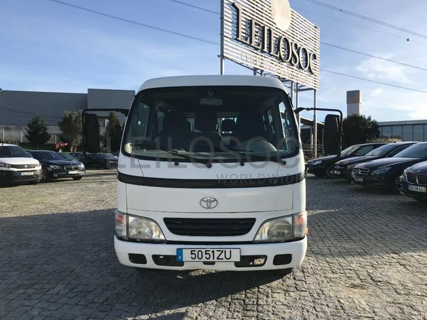 Toyota Dyna 2.5 D4D · Ano 2005
