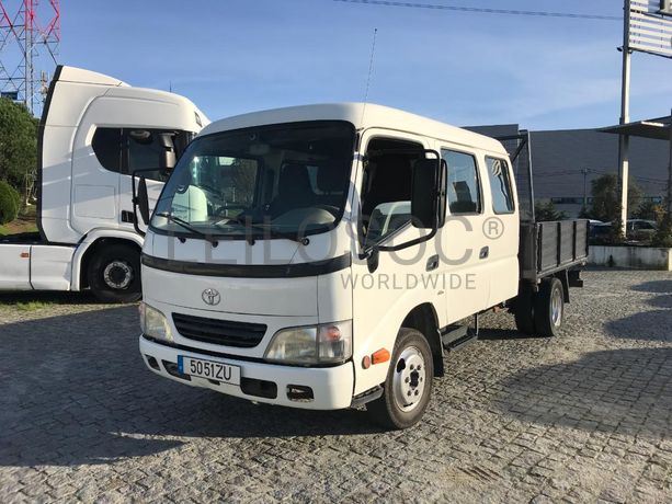 Toyota Dyna 2.5 D4D · Ano 2005