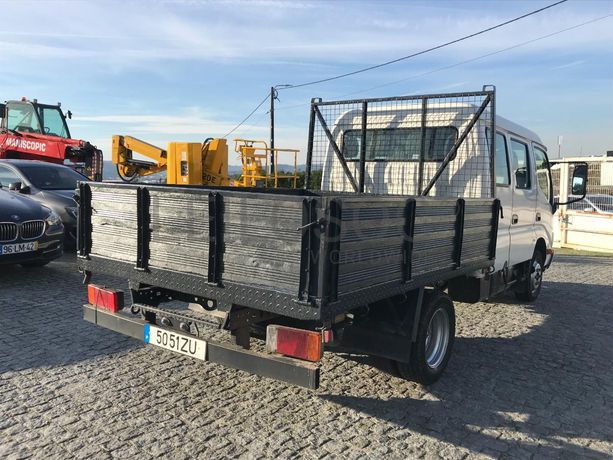 Toyota Dyna 2.5 D4D · Ano 2005