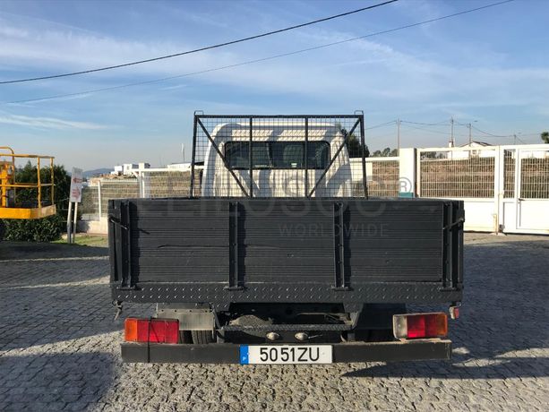 Toyota Dyna 2.5 D4D · Ano 2005