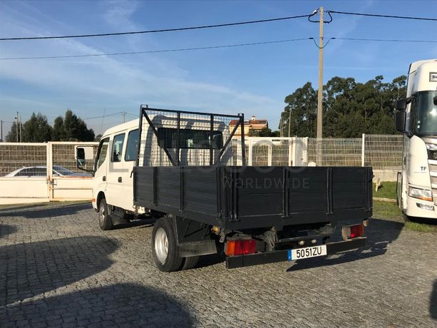 Toyota Dyna 2.5 D4D · Ano 2005