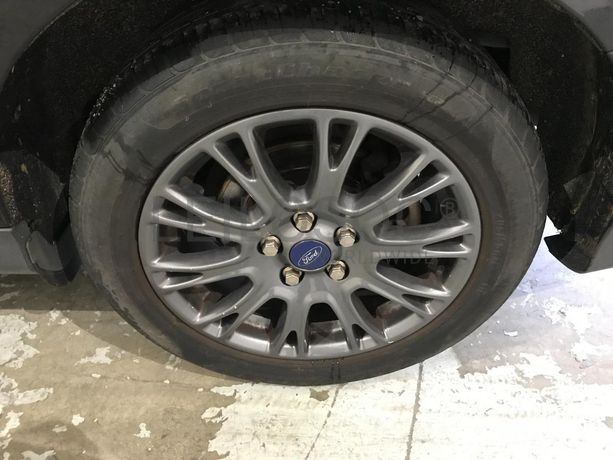 Ford Focus 1.6TDCI · Ano 2011