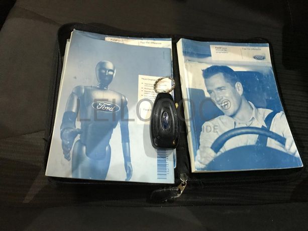 Ford Focus 1.6TDCI · Ano 2011