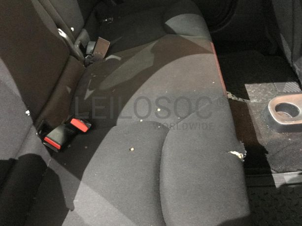 Renault Clio 1.5 DCI · Ano 2014