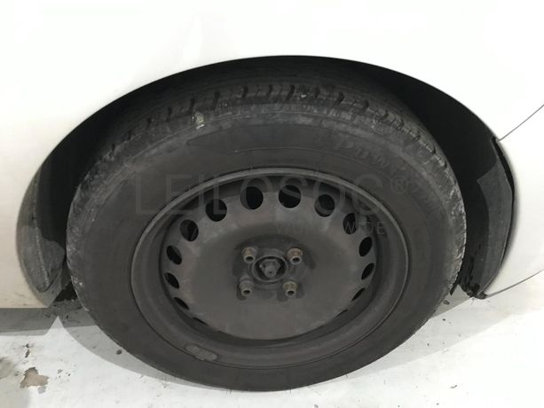 Renault Clio 1.5 DCI · Ano 2014