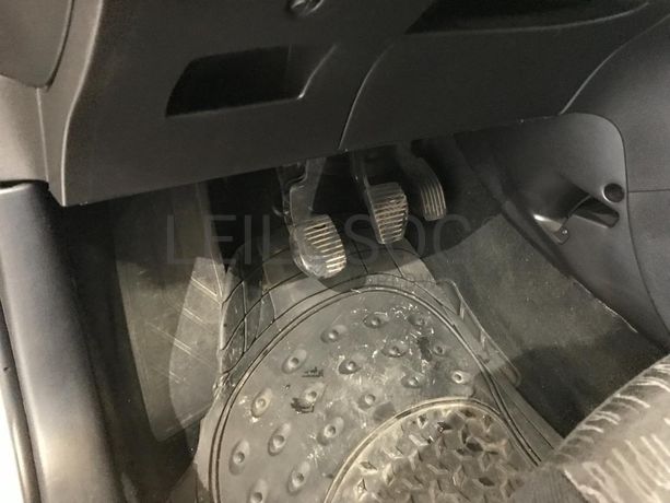 Peugeot 307 1.4 HDI · Ano 2005