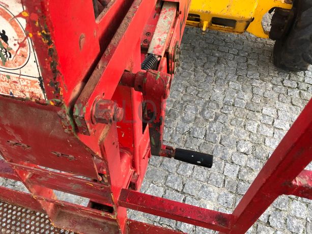 Plataforma Elevatória Haulotte HA15DX · Ano 2000