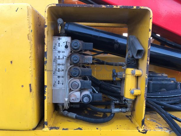 Plataforma Elevatória Haulotte HA15DX · Ano 2000