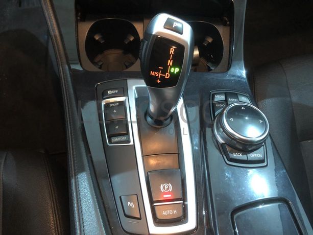 BMW 520D 2.0 · Ano 2014