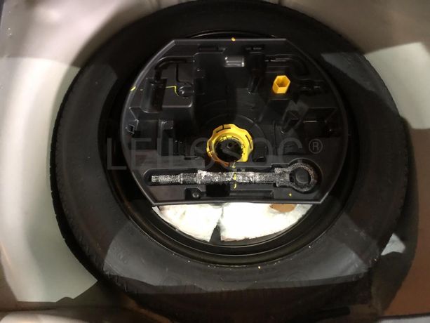 Peugeot 2008 1.6HDI · Ano 2014