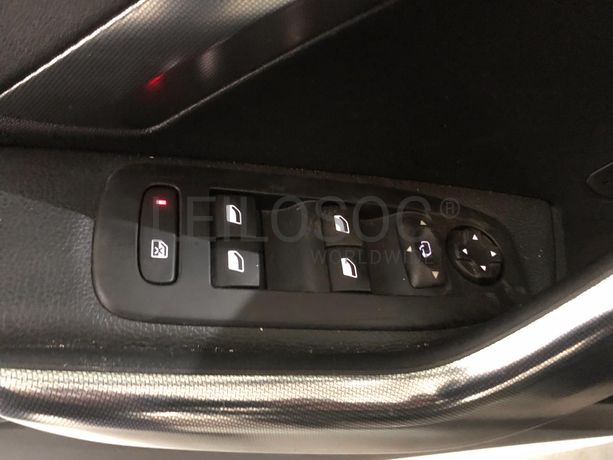 Peugeot 2008 1.6HDI · Ano 2014