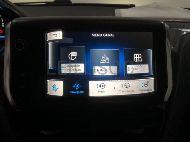 Peugeot 2008 1.6HDI · Ano 2014