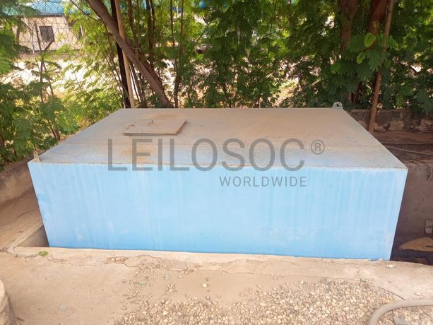 Tanques de combustível e Bomba de abastecimento de combustível ·