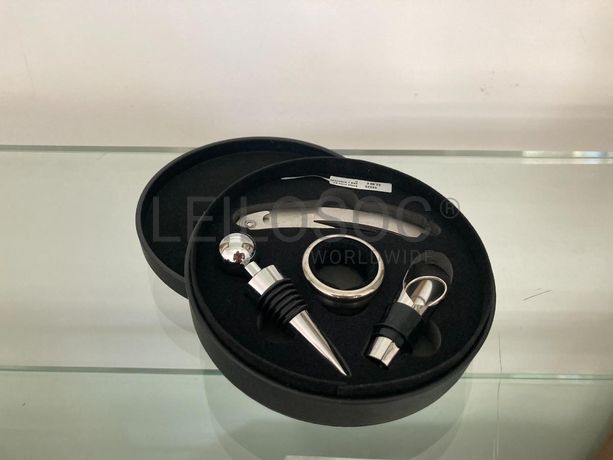 Estojo de vinho em prata