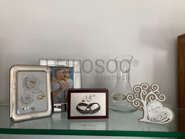Molduras + Caixa 25 Anos + Bibelot 25 Anos + Decanter em Cristal
