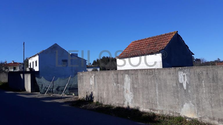 Quinta com casarão e Terreno · Ferreira do Zêzere