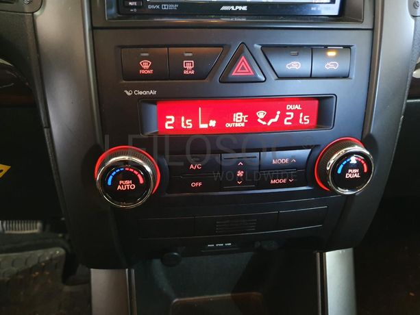 Kia Sorento 2.2 CRDI · Ano 2013