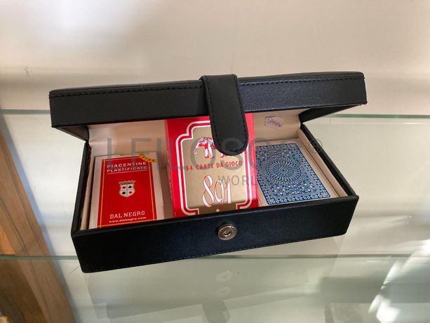 Caixa de baralho de cartas