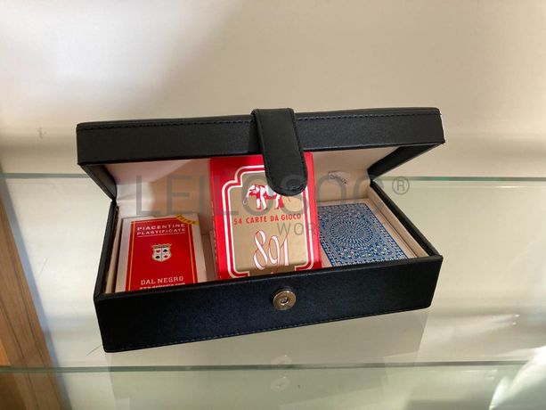 Caixa de baralho de cartas