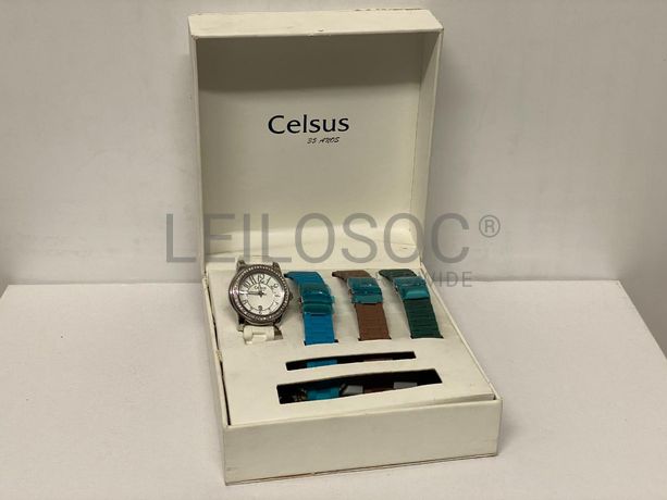 Relógio Celsus com caixa