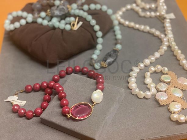 Fios de Prata e Outros Materiais