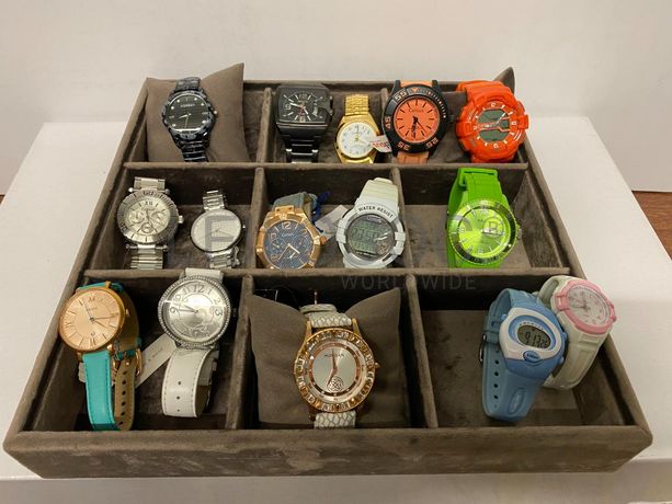 Relógios de diversas marcas e materiais