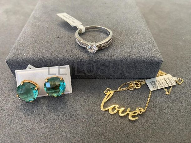 Par de brincos + Anel em prata + Colar em Prata