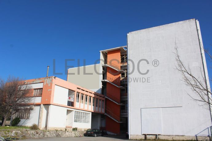 Unidade Industrial + Terreno · Vila Franca de Xira