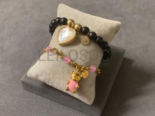 Pulseiras em prata e outros materiais