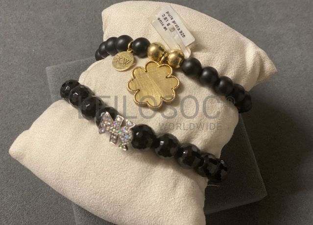 Pulseiras em prata e outros materiais