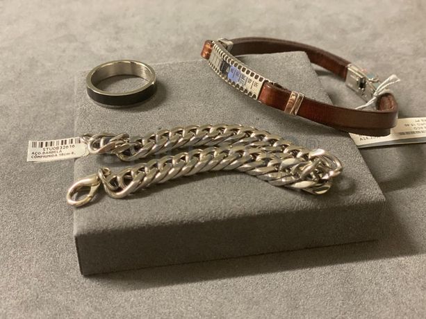 Pulseiras + Anel em prata e outros materiais