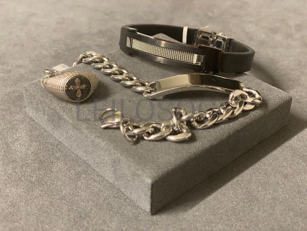 Pulseiras + Anel em prata e outros materiais
